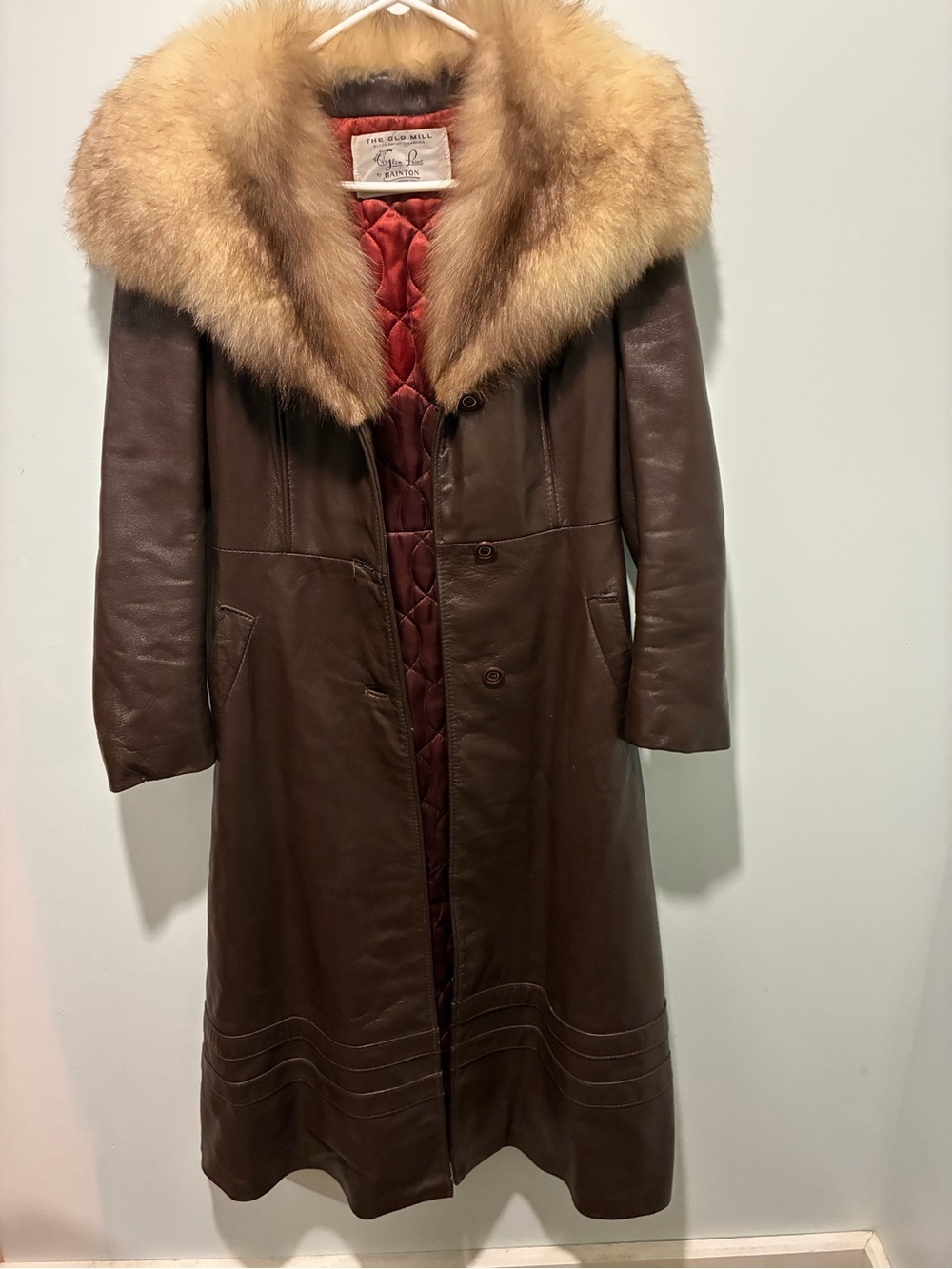 THE OLD MILL Vintage Brown Leather Long Coat with Natural Fur Collar Size Small